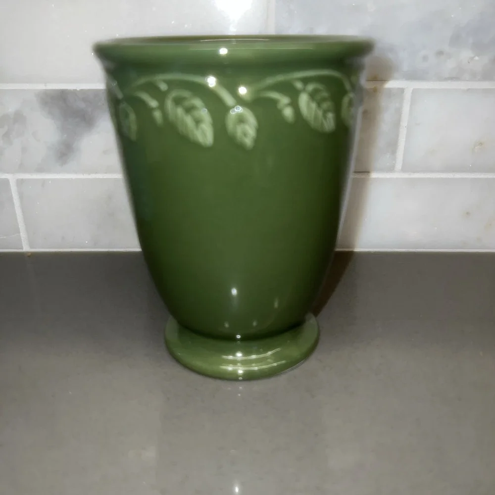 LONGABERGER Green Ceramic Vase Planter Pot Pencil Cup Leaves Excellent Condition